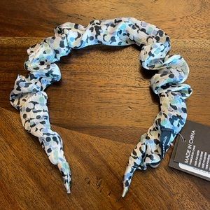 Club Monaco scrunch headband NWT